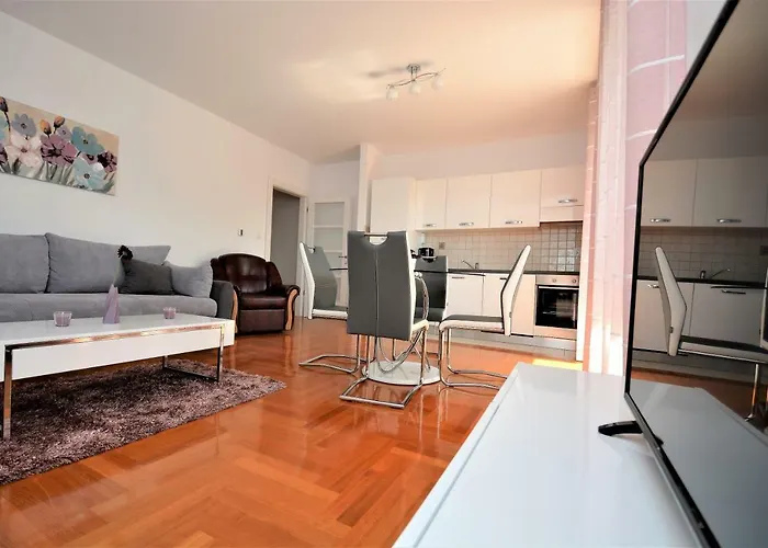 Apartment Sladana Zadar