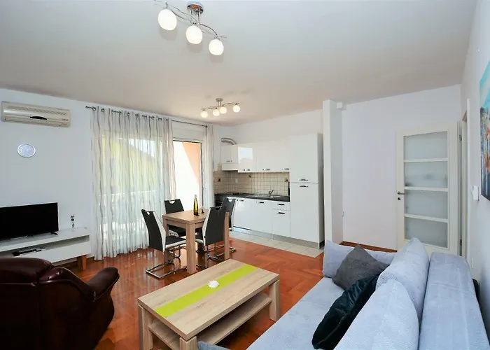 Sladana شقة زادار